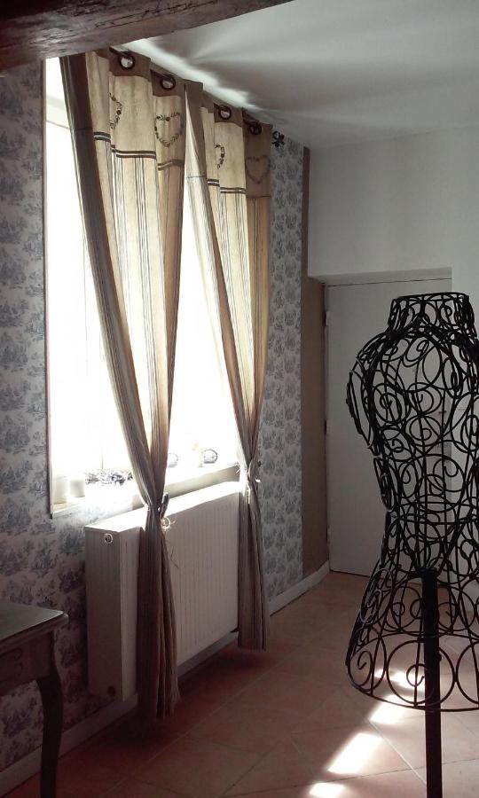 Les Bories En Champagne Villa Montlevon ภายนอก รูปภาพ
